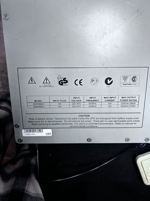 Smart-UPS APC 3000VA(2700W)