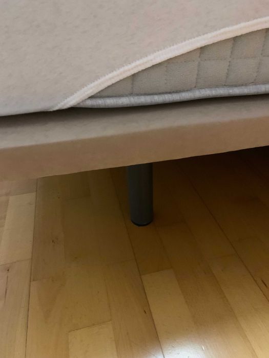 Estrado de cama casal com cabeceira  medidas : 150cmx190cm