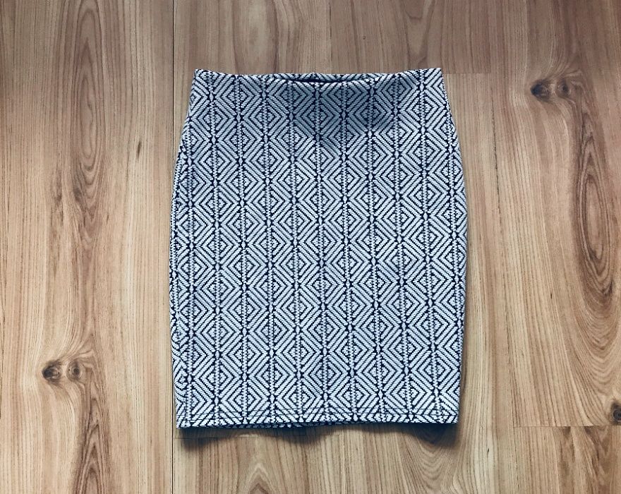 Primark Spódnica Wzory XXS/32/4