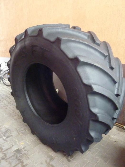 Opona używana rolnicza 900/60R38 MITAS SFT 3500zł W2219