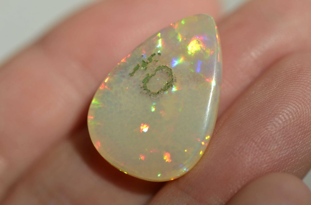 certyfikat duży naturalny opal etiopski 11.43 ct