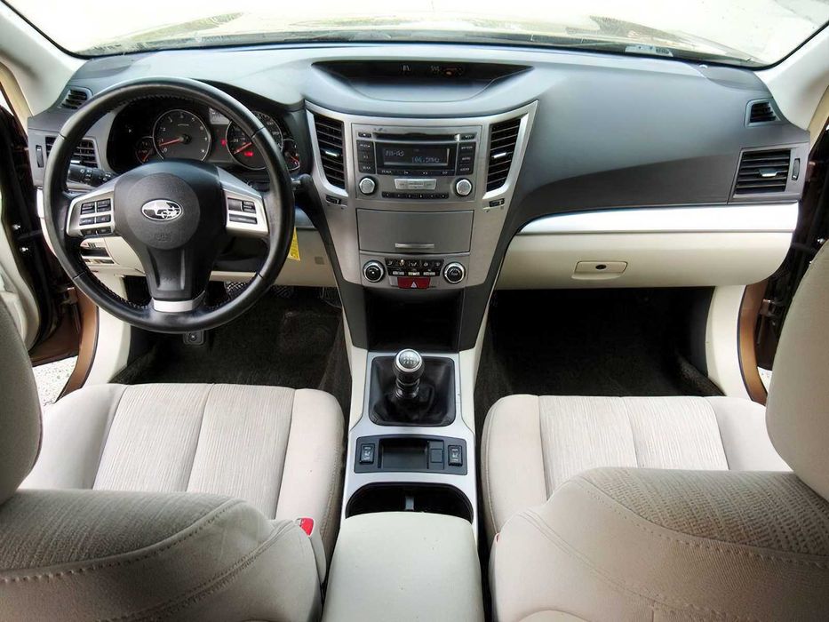 Subaru Outback      2013