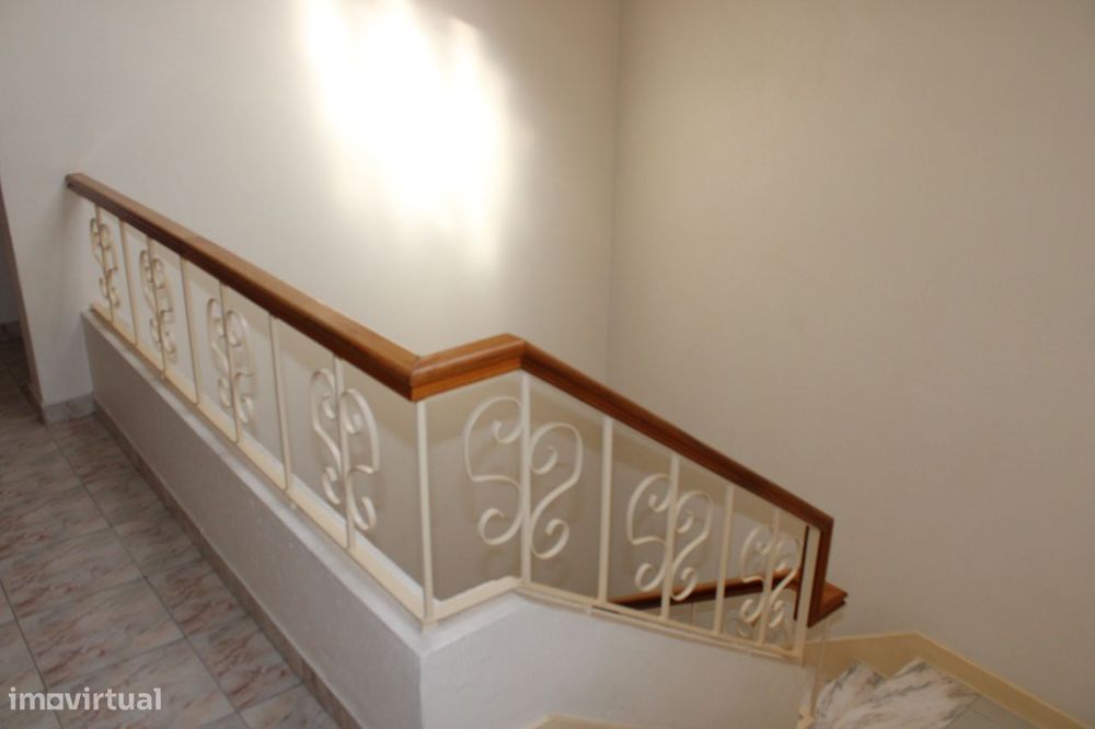 Apartamento T2 Duplex com Varanda em Alcochete