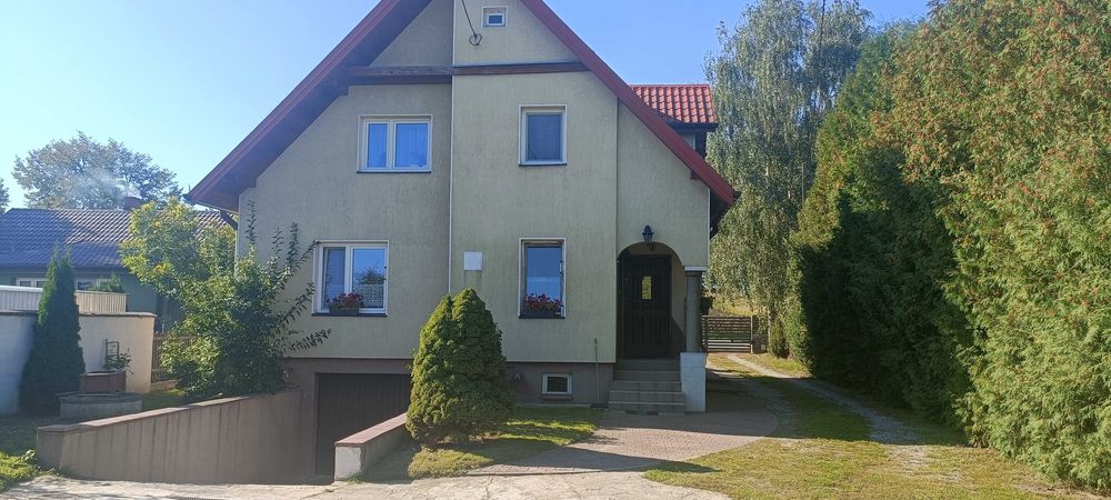 Dom wolnostojący z działką
