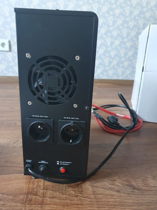 Інвертор Sinus PRO 1000w Volt Polska