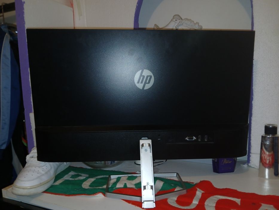 Monitor HP - NOVO 200€