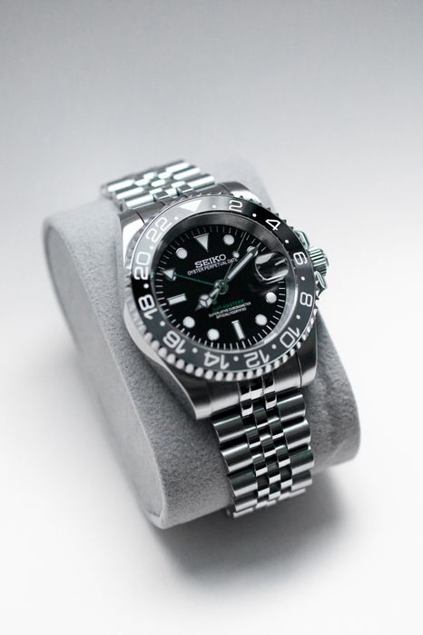 Zegarek Custom Mod GMT Master Bruce Wayne Diver Submariner Seiko Mod