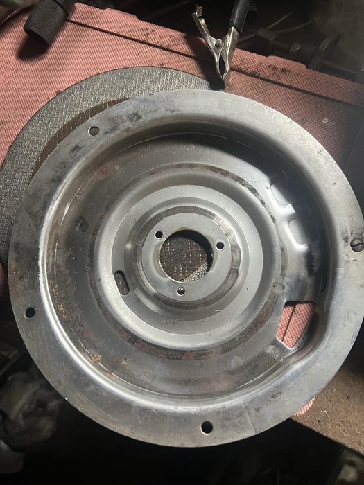 кришка висівного апарату John Deere.