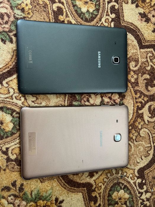 Samsung galaxy tab E 2 шт одним лотом