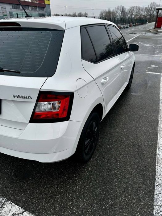 Shkoda fabia 2018