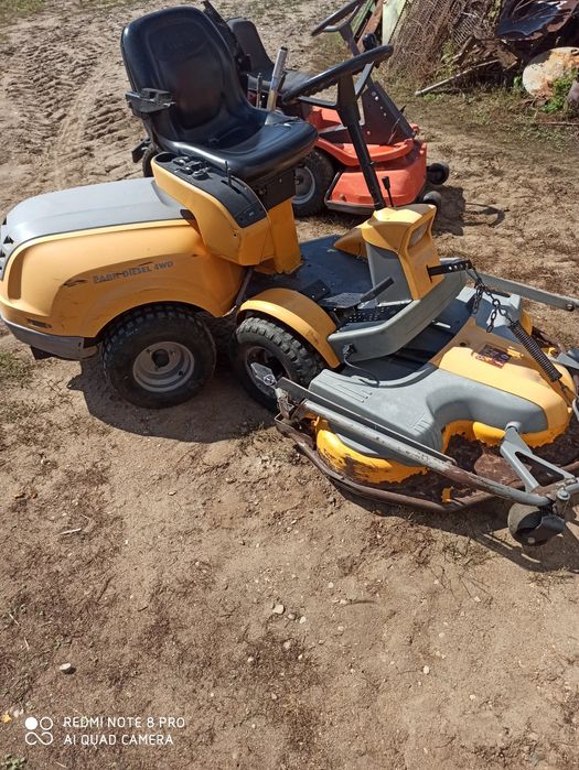 Kosiarką traktorek Husqvarna stiga park
