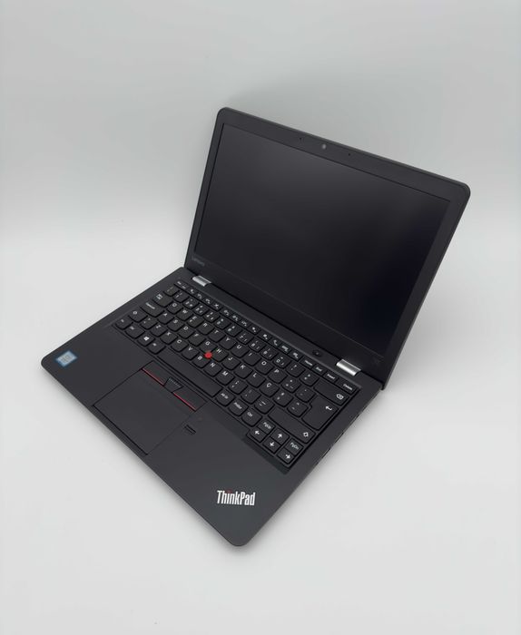 Lenovo ThinkPad L13 | i7-7500 | 16GB | 256GB SSD | 1 Ano Garantia