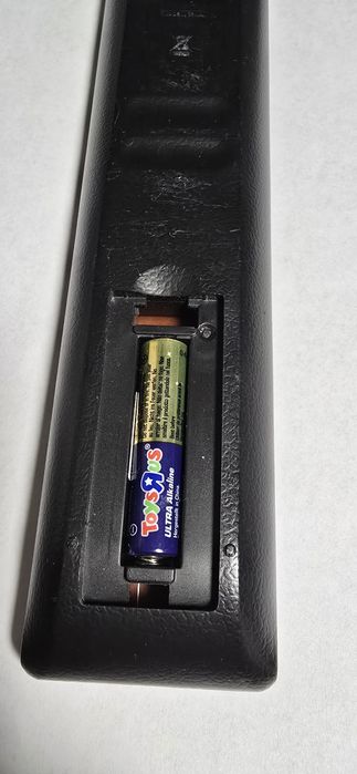 Pilot TV do telewizora LG jak nowy