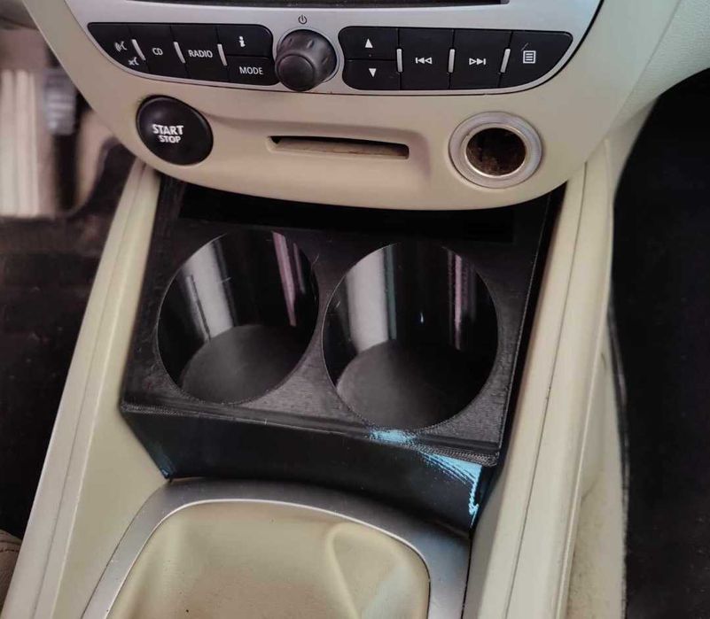 Підстаканник Renault Megane 3