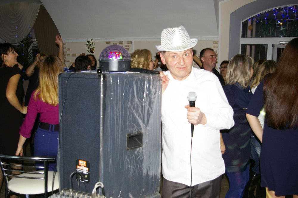 Ди -джей  DJ  на  юбилеи , свадьбы корпоративы .,тамада