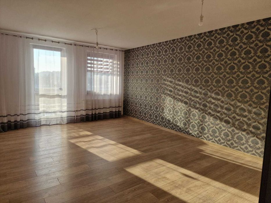 3-pokojowe mieszkanie z balkonem - Widok 3