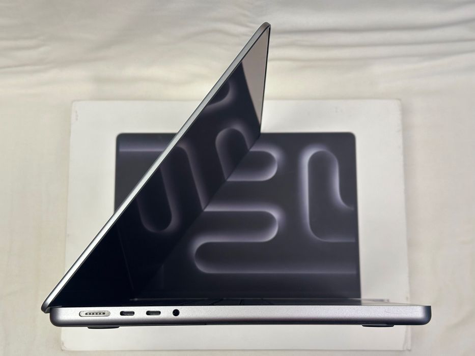 MacBook Pro 14.2”. M1 Pro(2021), 16RAM/500Gb SSD, 92%батар