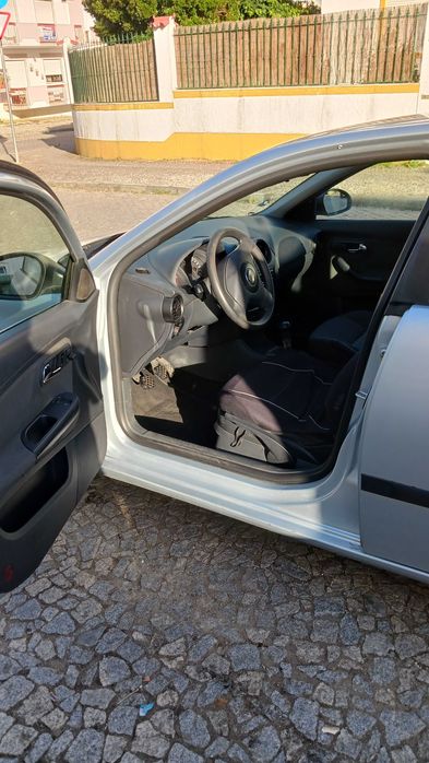 Carro Seat Ibiza 2005