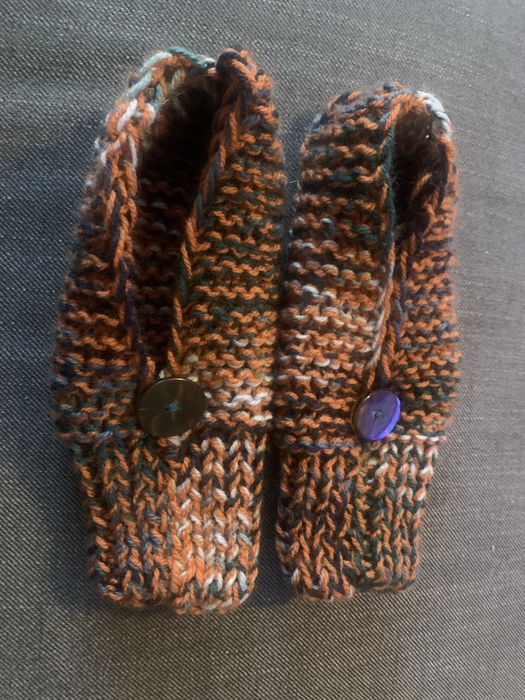 Kapcie bambosze robione na drutach Handmade