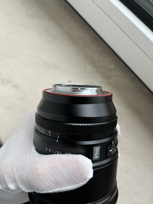 Viltrox 75 mm 1.2 pro sony E