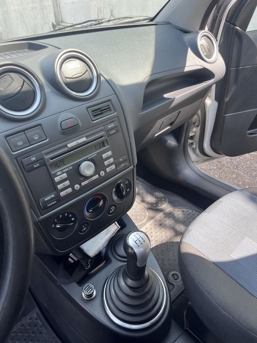 Ford fiesta 1400 gasolina