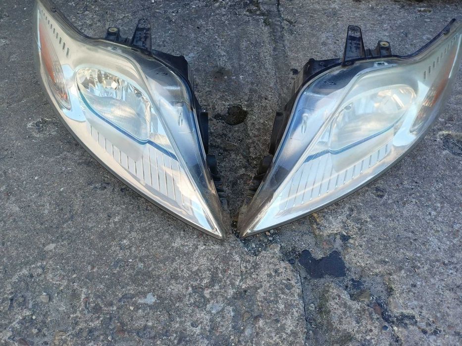 Ford Mondeo mk4 lampy przednie lewa i prawa Europa