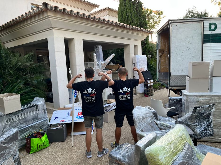 Mudanças e Transportes, Multi Serviços