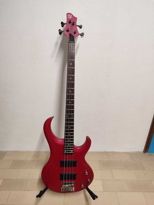 Ibanez BTB + flightcase