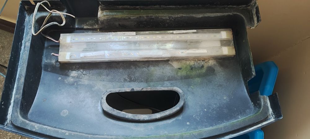 Sprzedam akwarium 30l