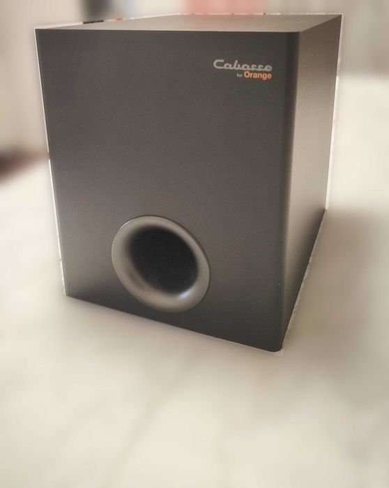 Barra de Som Cabasse Dolby Atmos - Hi-Fi com Subwoofer