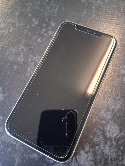 iPhone 11 Branco 64GB – Excelente Oportunidade!