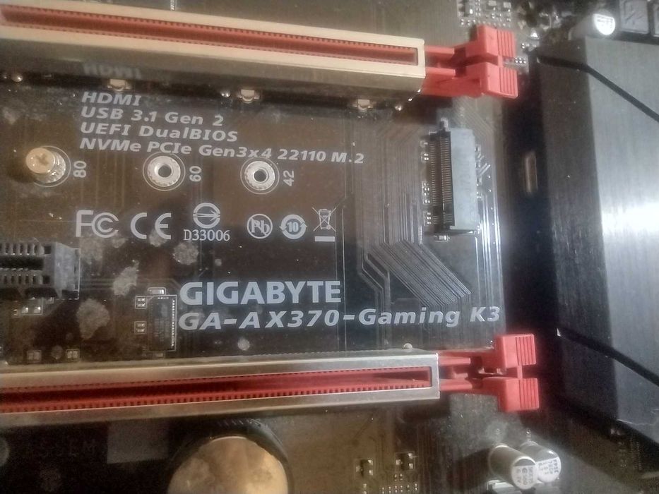 gigabyte ga-ax370m gaming 3+AMD ryzen 3 2200g