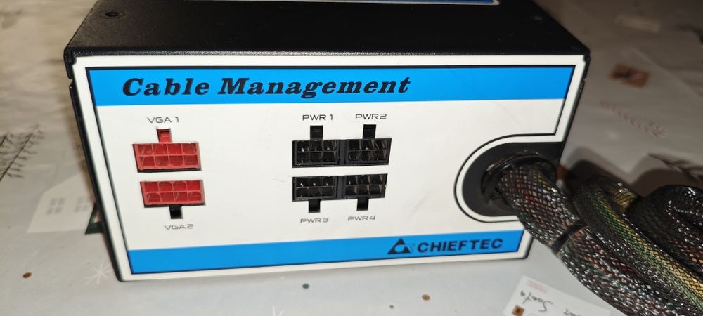 НОВЫЙ Блок питания компьютера Chieftec CTG-650C 650W A80 полный ком-кт