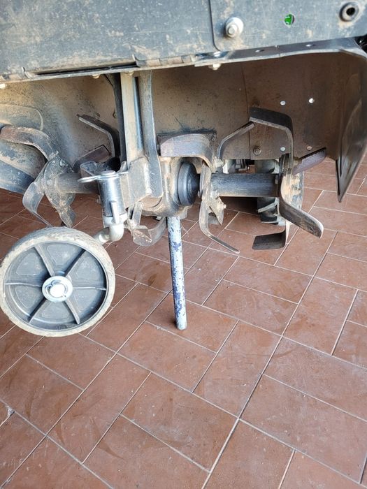 Reboque para bicicleta fixação latera não destabiliza o equilíbrio.