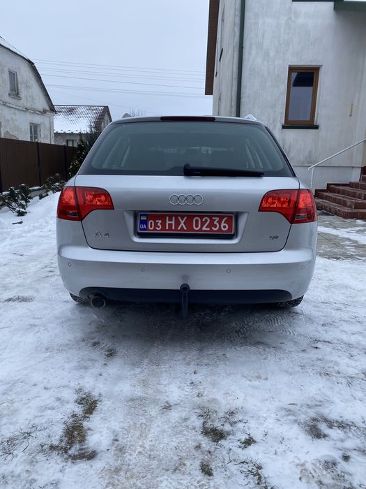 Audi  a4 b7  1.6 mрі бензин 2008р