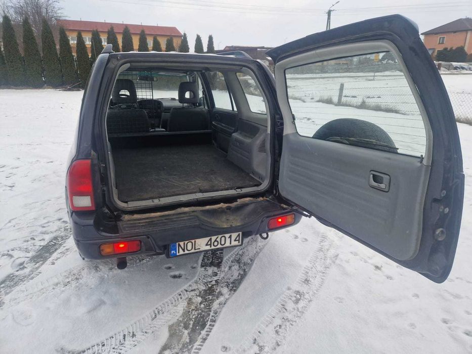Suzuki Grand Vitara XL 4x4 L200
