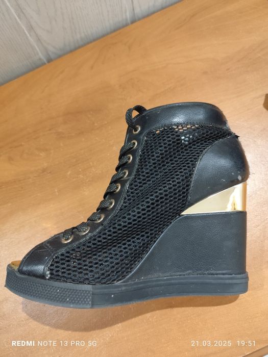 Sneakersy na koturnie botki na koturnie