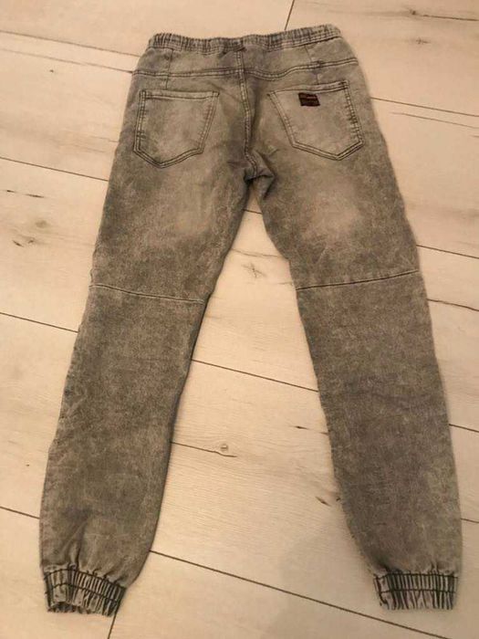 Spodnie męskie jogurty L