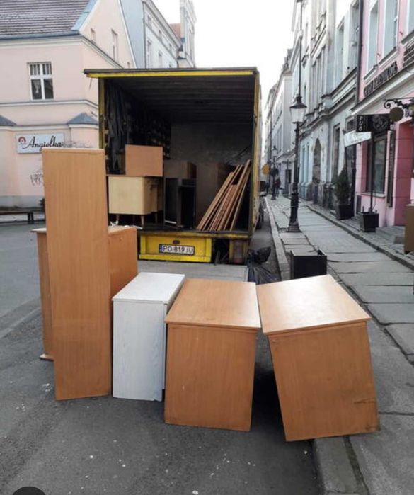 Transport Przewóz Przeprowadzki Bagażówka Wnoszenie Mebli Tragarze