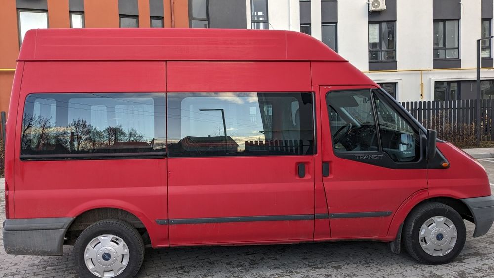 Ford Transit пасажирський