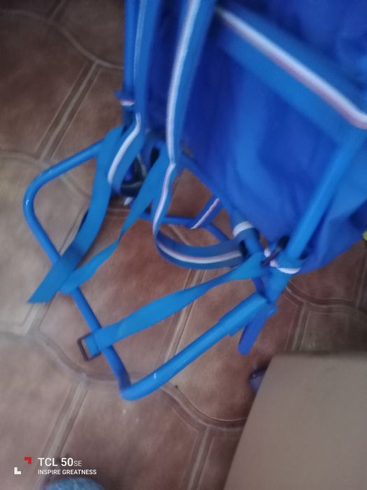 Mochila grande de campismo em bom estado.