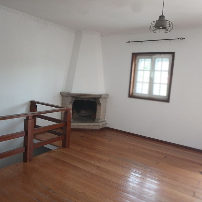 Arrendo andar moradia T2 em penhalonga