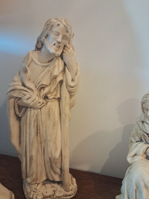 Vendo presépio em bom estado