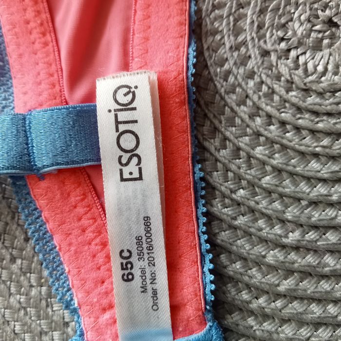 Biustonosz push up Esotiq 65C