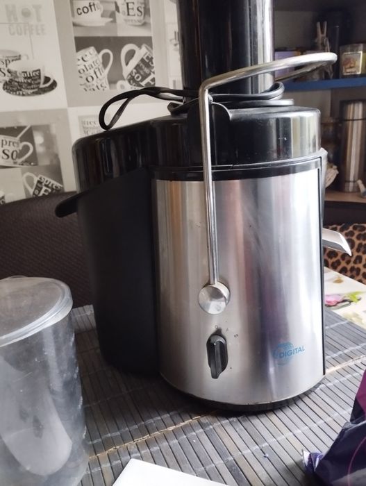 Соковижималка Digital 500w