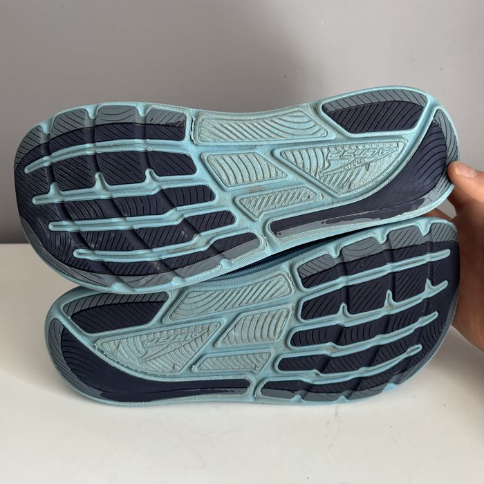 кросівки Altra Torin 8