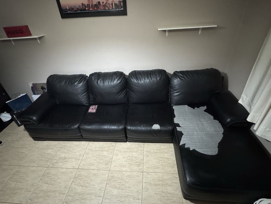 Sofá de pele / Preto