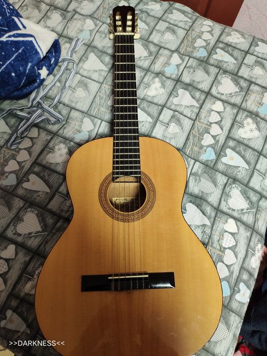 Hohner классическая гитара