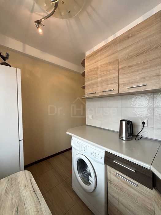 Терміново продається 2к квартира по вулиці Хвильового