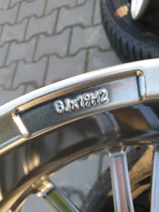 Felgi aluminiowe AEZ 19" 5x112 8j et39 Audi Skoda Seat Bmw Cupra itp.